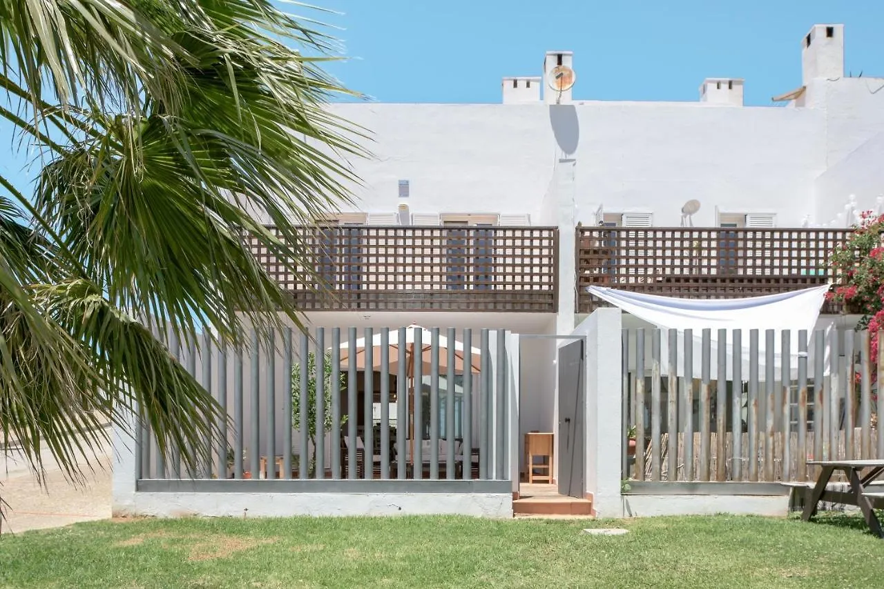 Michalete Fernando - Solo Familias location